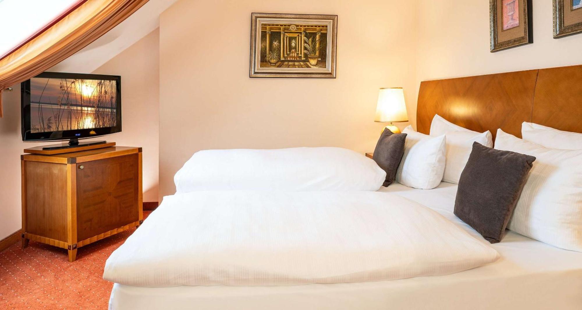סארברוקן Best Western Victor'S Residenz-Hotel Rodenhof מראה חיצוני תמונה